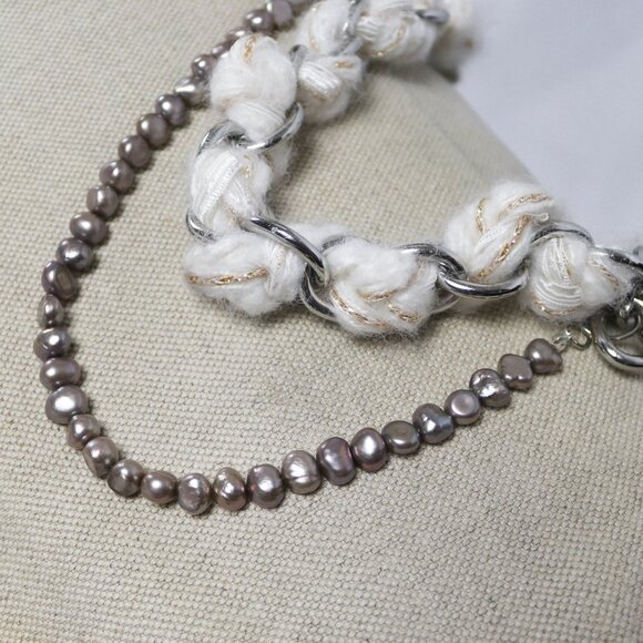 \'Eros\' Bag Chain - Baroque Freshwater Pearl Chain W/ Rubbit Fur Charm main image 5